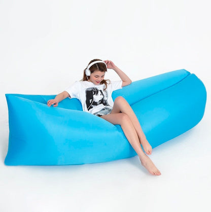 SOFÁ INFLABLE LARGO DE CAMPING