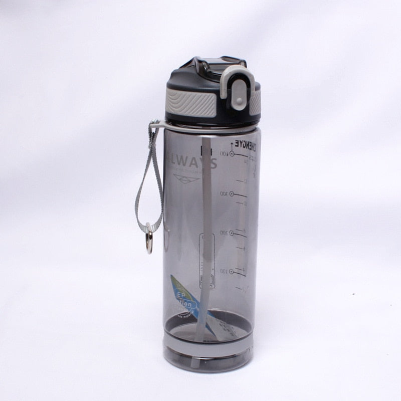 Botella de agua deportiva con bombilla