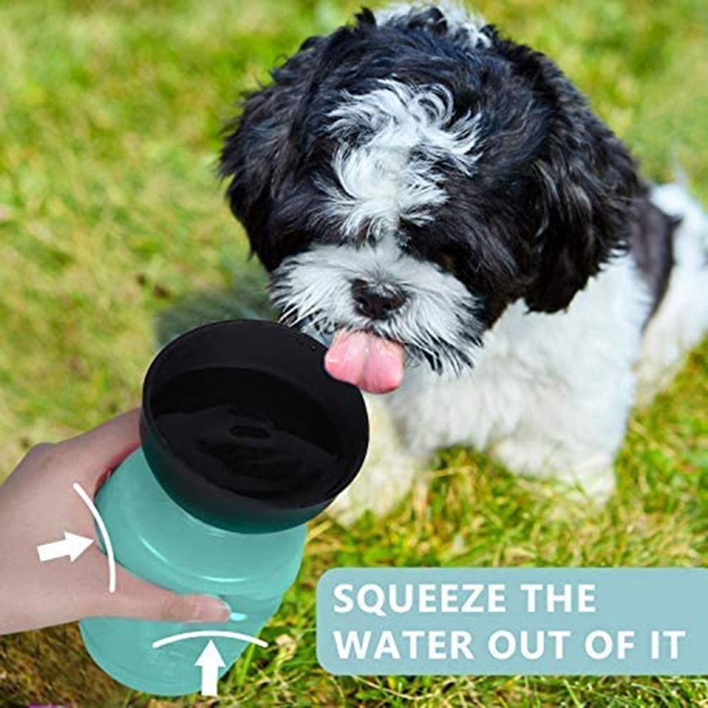 Botella de agua portátil para perros