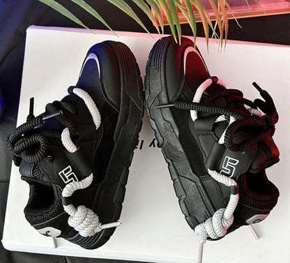 Zapatilla Urbana dama  SNEKAERS OGIY 2.0.🩷