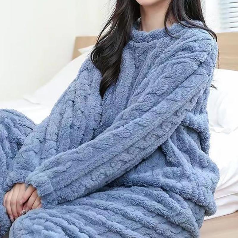 Pijama Afelpado 2 Piezas Mujer – Otoño/Invierno